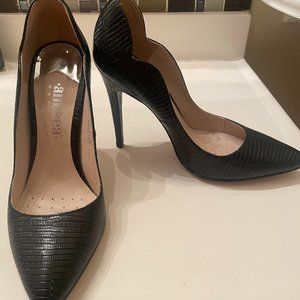 Black Pumps Size 8